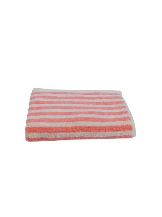 Hvid og rosa stribet gæstehåndklæde